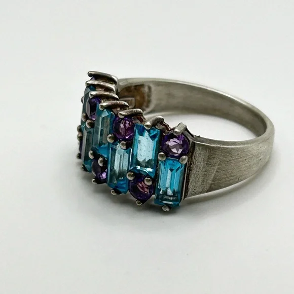Sterling Silver Ring with Topaz and Amethyst Gemstones - Size 9 - Picture 2 of 7
